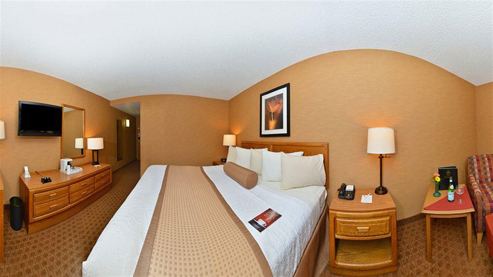 Holiday Inn Wilkes Barre - East Mountain By Ihg Bagian luar foto
