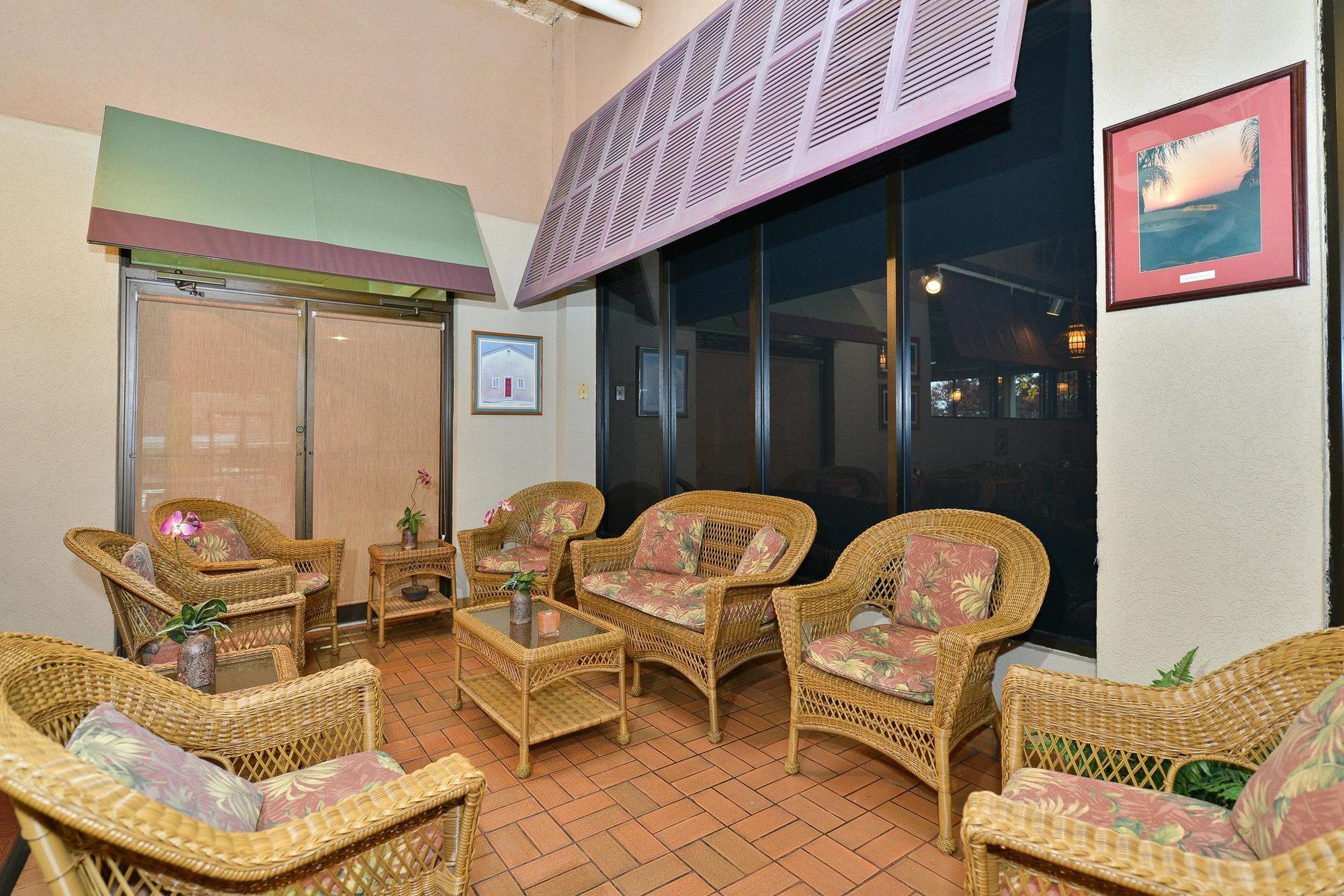 Holiday Inn Wilkes Barre - East Mountain By Ihg Bagian luar foto
